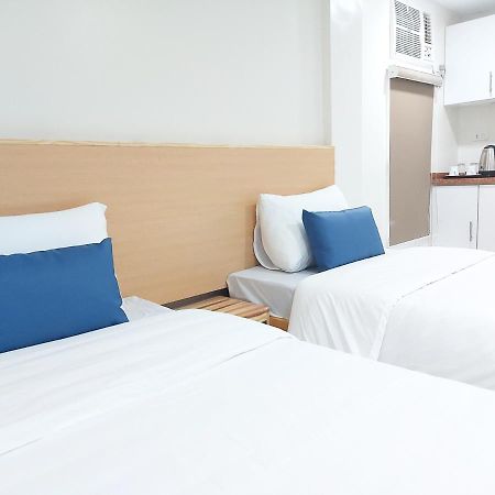 Airobedz Mckinley - Near Sm Aura Hotel Manila Ngoại thất bức ảnh