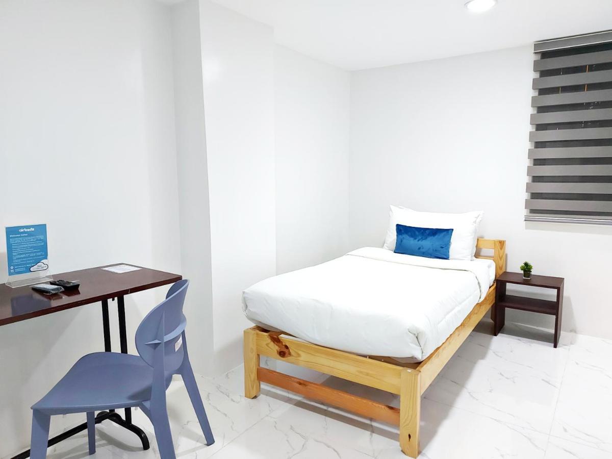 Airobedz Mckinley - Near Sm Aura Hotel Manila Ngoại thất bức ảnh