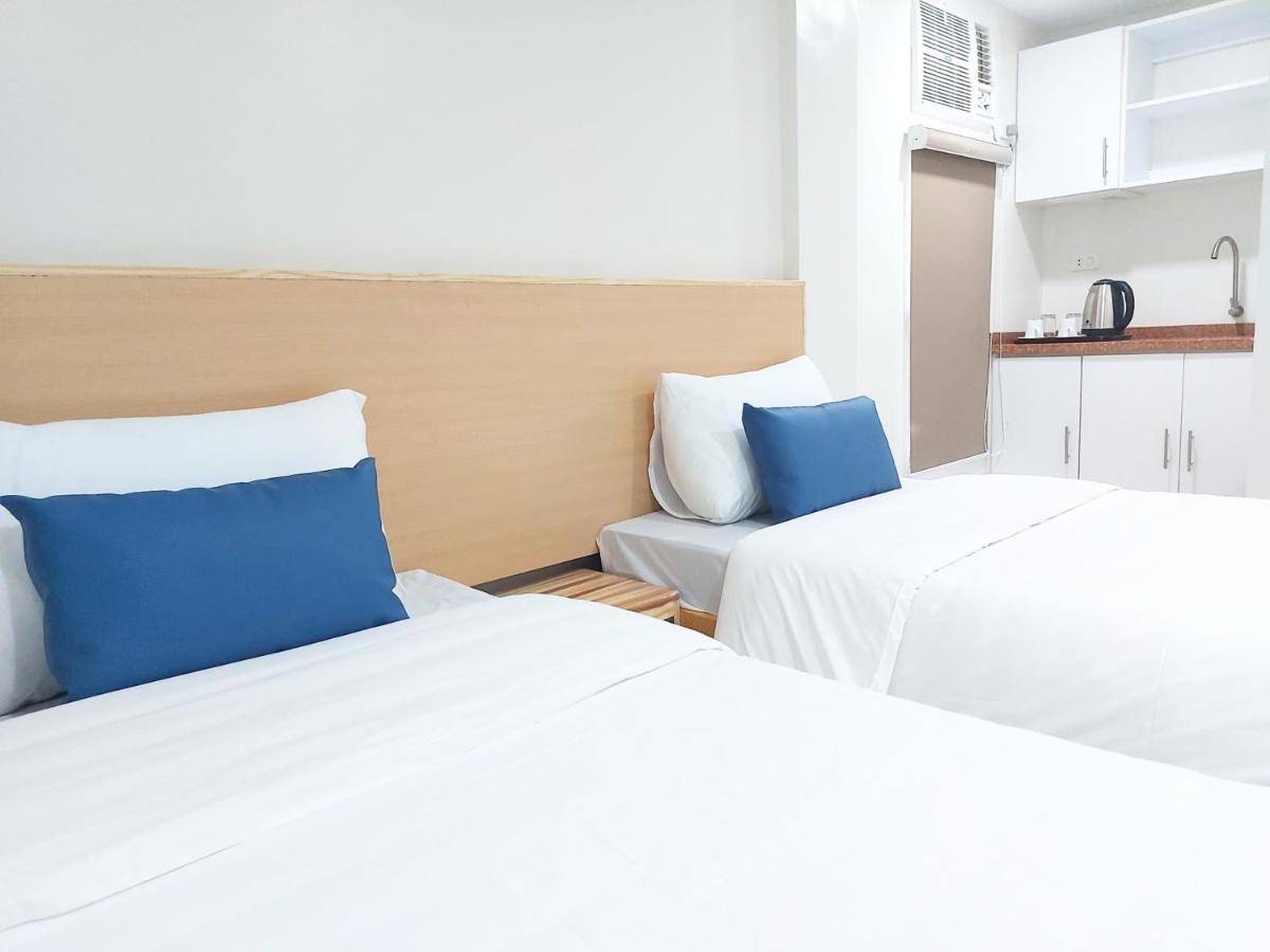Airobedz Mckinley - Near Sm Aura Hotel Manila Ngoại thất bức ảnh