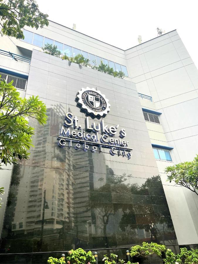 Airobedz Mckinley - Near Sm Aura Hotel Manila Ngoại thất bức ảnh